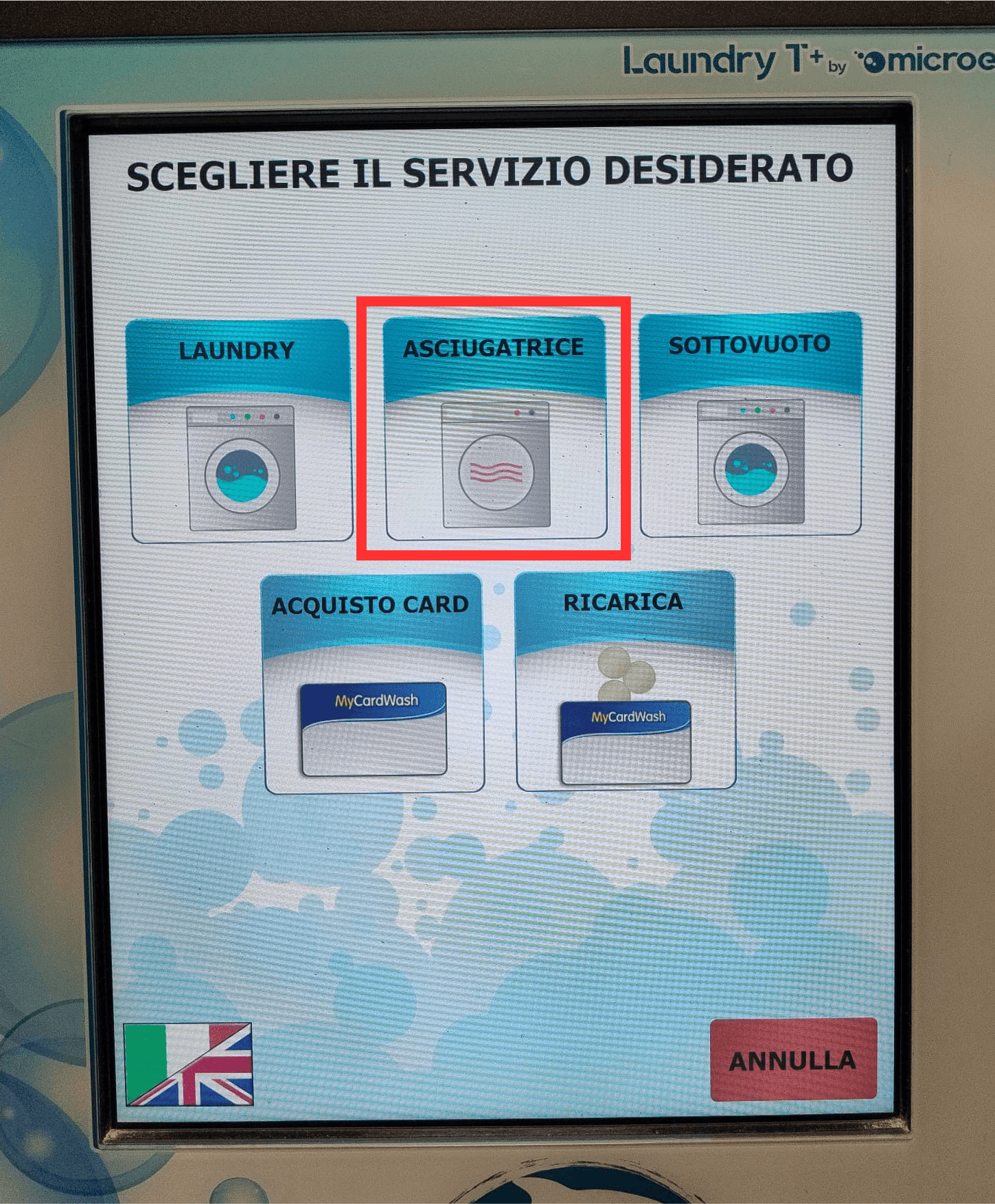 Selezione della voce Asciugatrice sullo schermo della cassa touch
